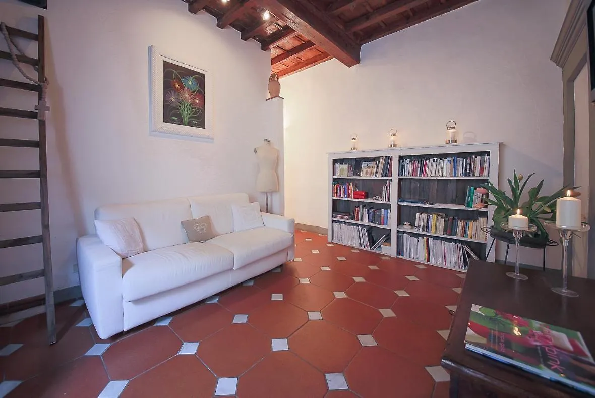 Santa Maria Apartment Florence Italy
