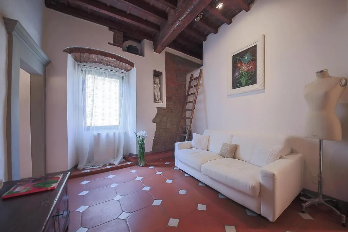 Santa Maria Apartment Florence
